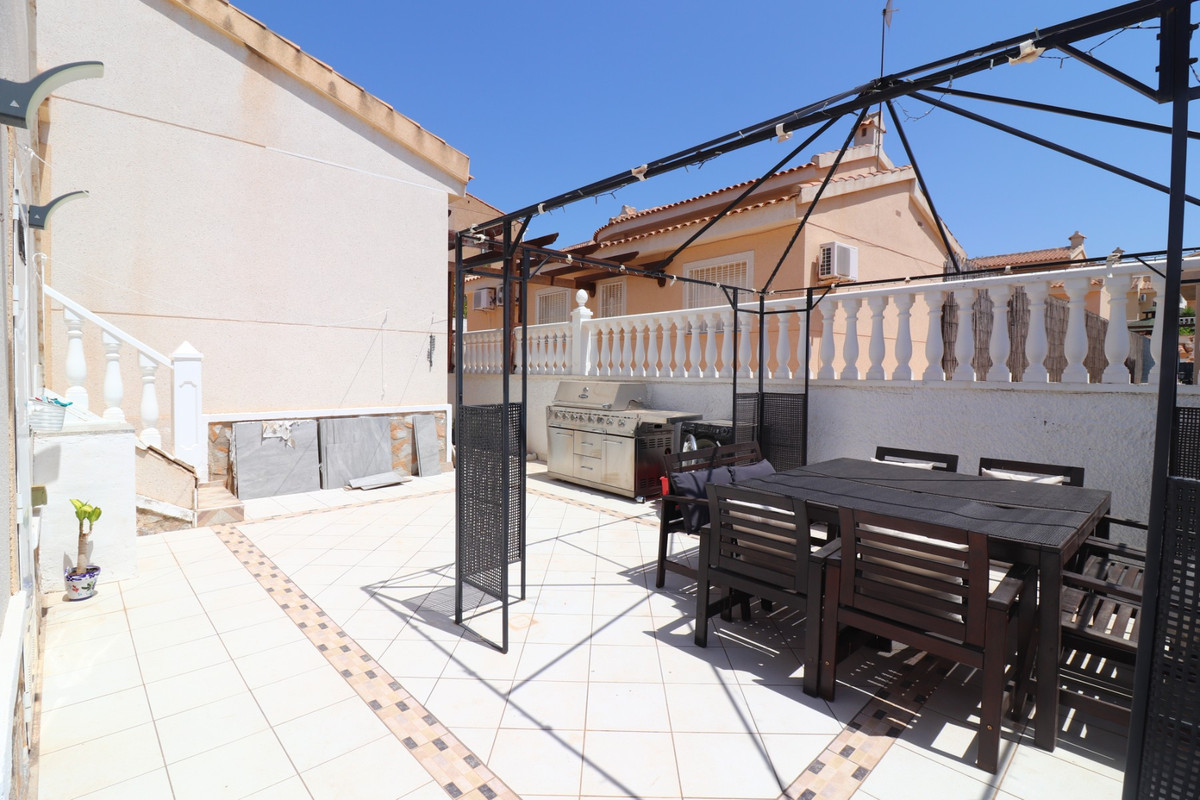 4 Bed Townhouse for sale in Benimar Costa Blanca, Alicante, Spain