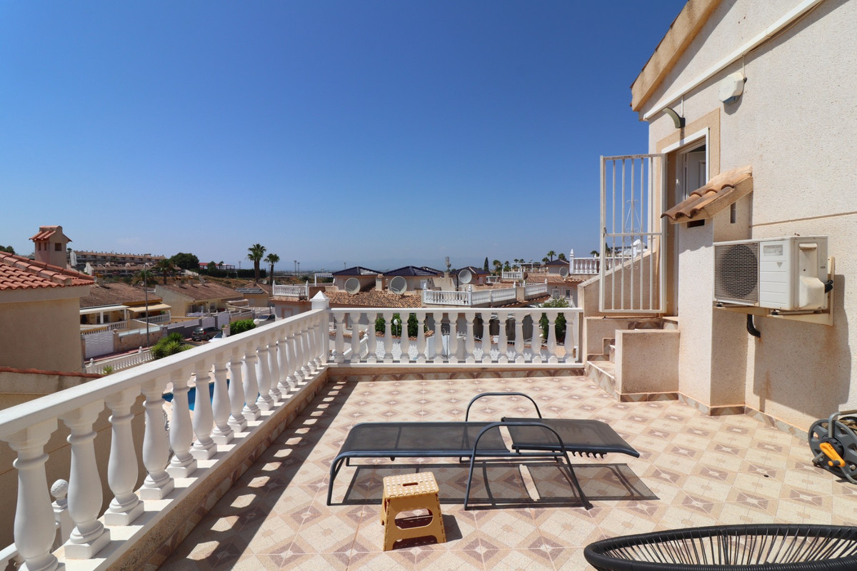 4 Bed Townhouse for sale in Benimar Costa Blanca, Alicante, Spain
