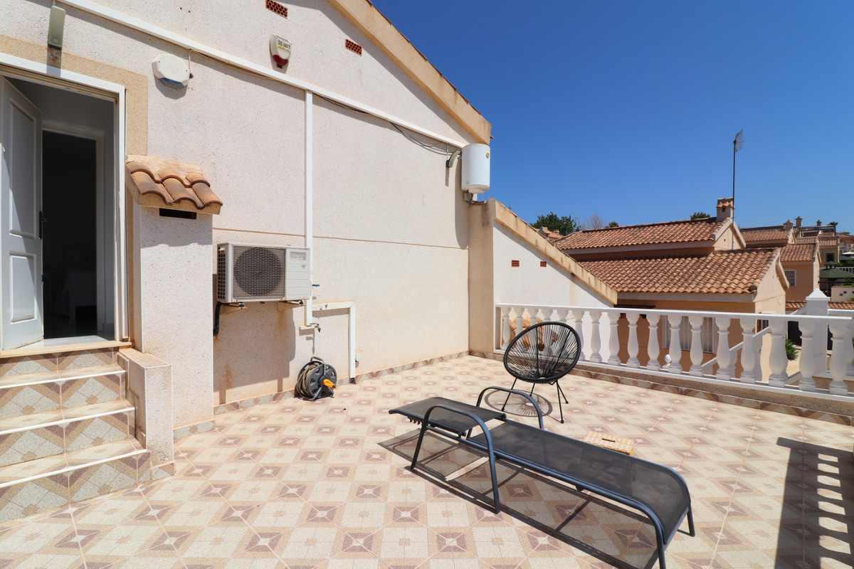 4 Bed Townhouse for sale in Benimar Costa Blanca, Alicante, Spain