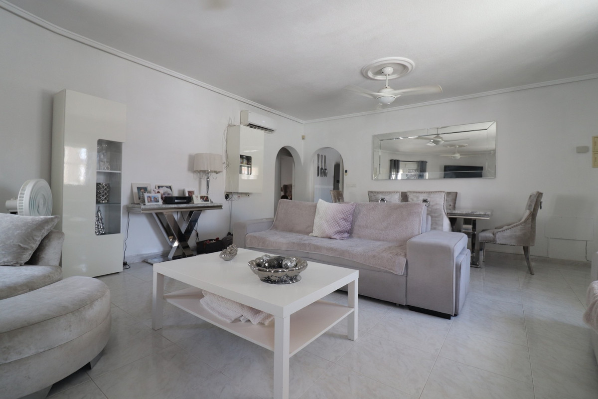 4 Bed Townhouse for sale in Benimar Costa Blanca, Alicante, Spain