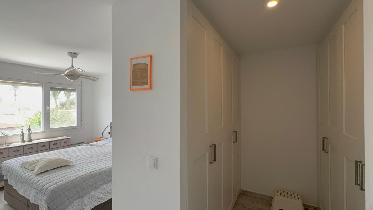 Se vende Villa - Chalet de 2 dormitorios en Costa Blanca, Alicante, España