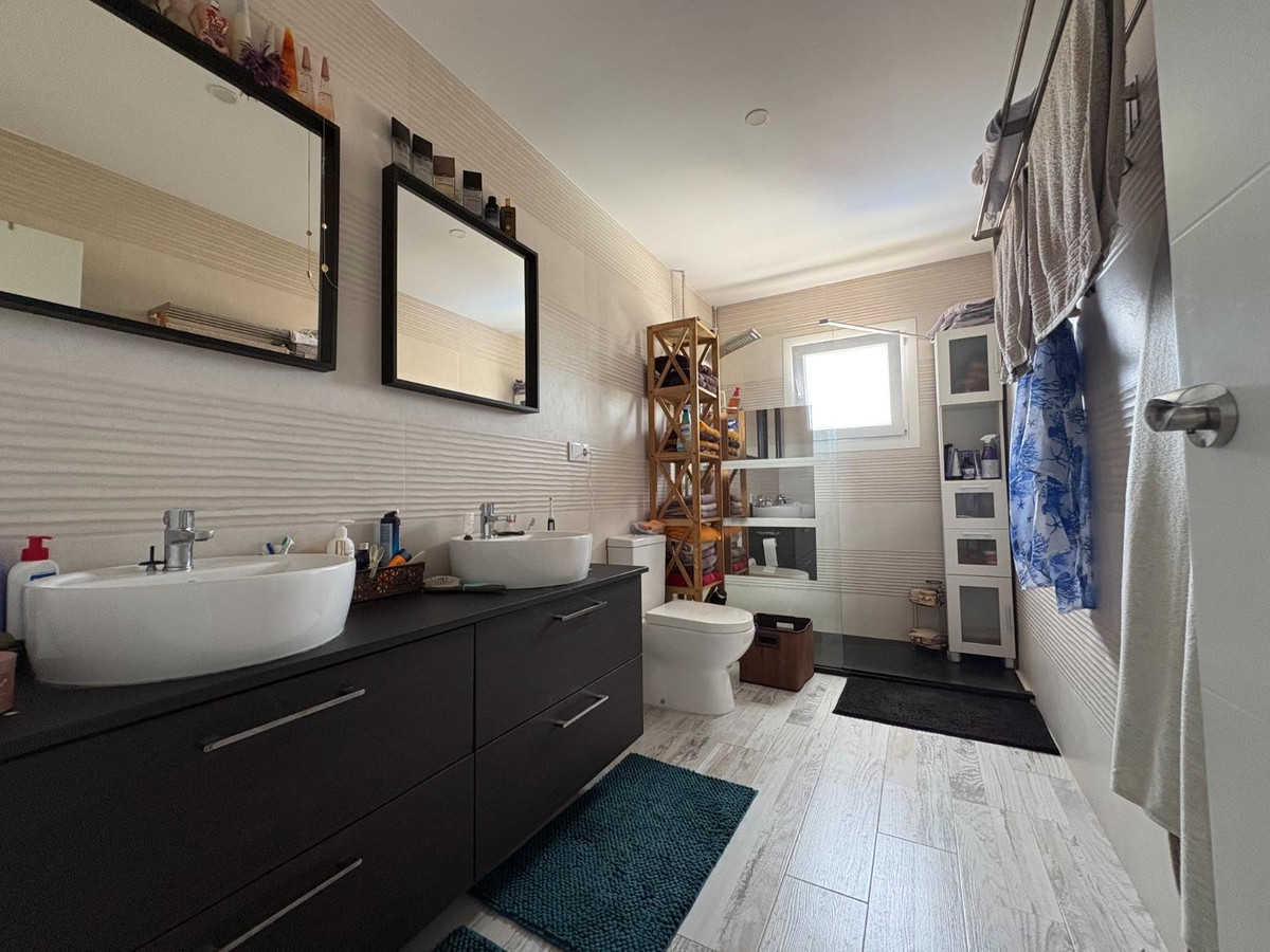 Se vende Villa - Chalet de 2 dormitorios en Costa Blanca, Alicante, España