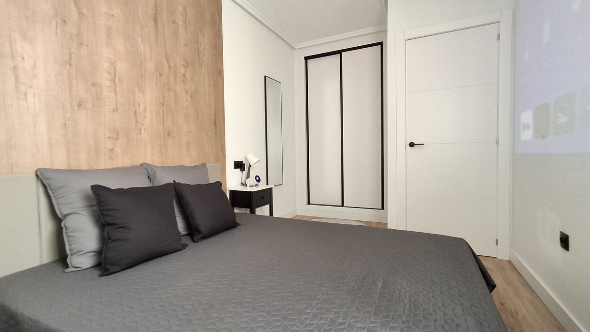 1 Bed Apartment for sale in Torrevieja Costa Blanca, Alicante, Spain