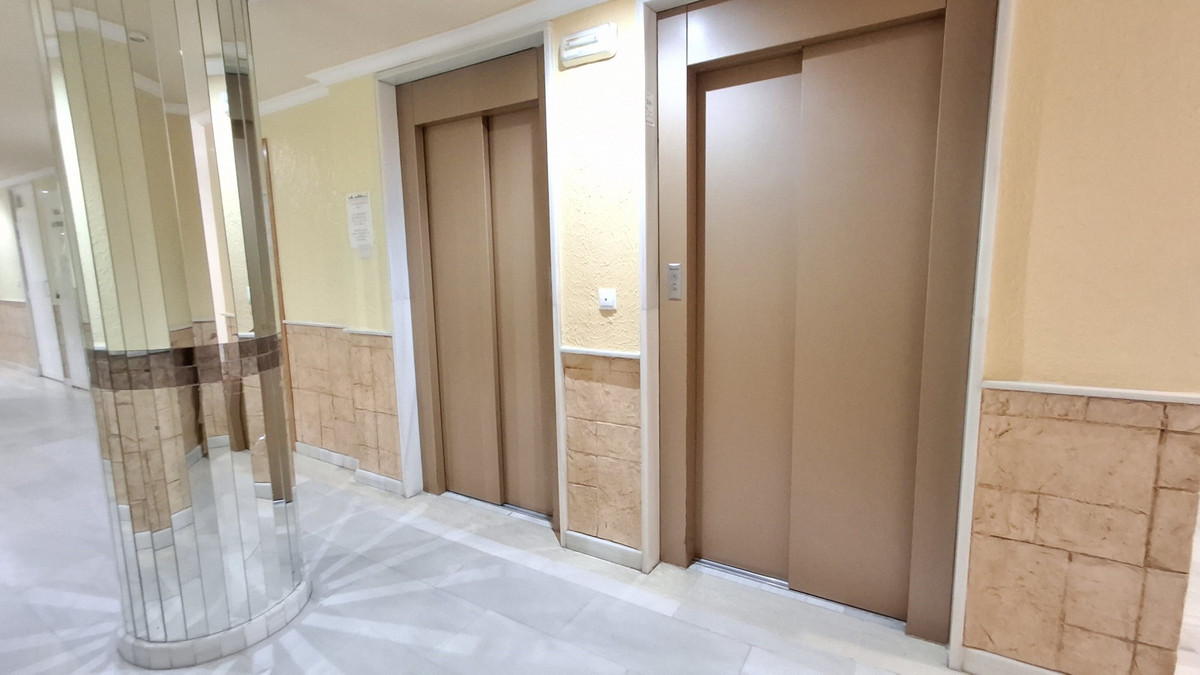 1 Bed Apartment for sale in Torrevieja Costa Blanca, Alicante, Spain