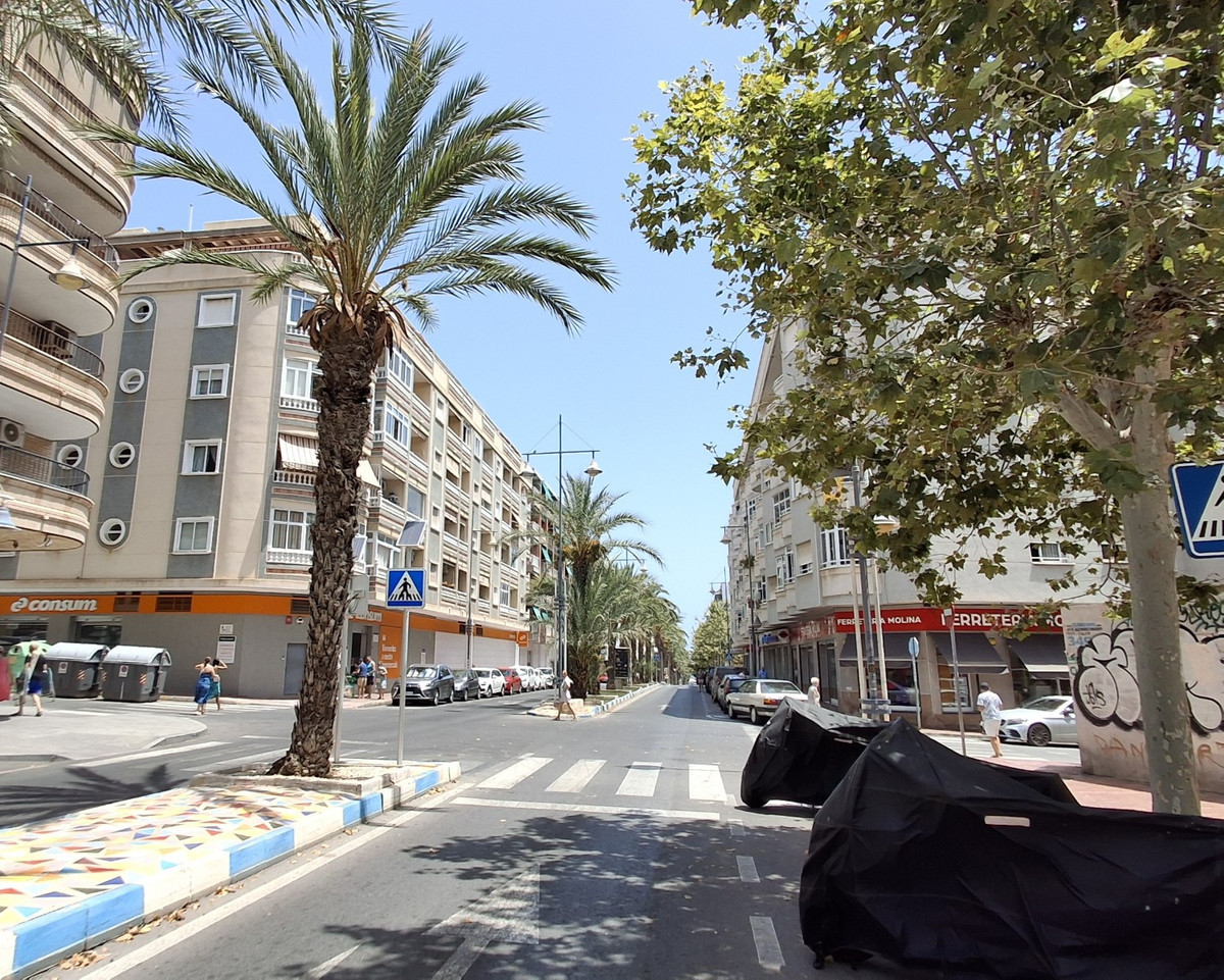 1 Bed Apartment for sale in Torrevieja Costa Blanca, Alicante, Spain