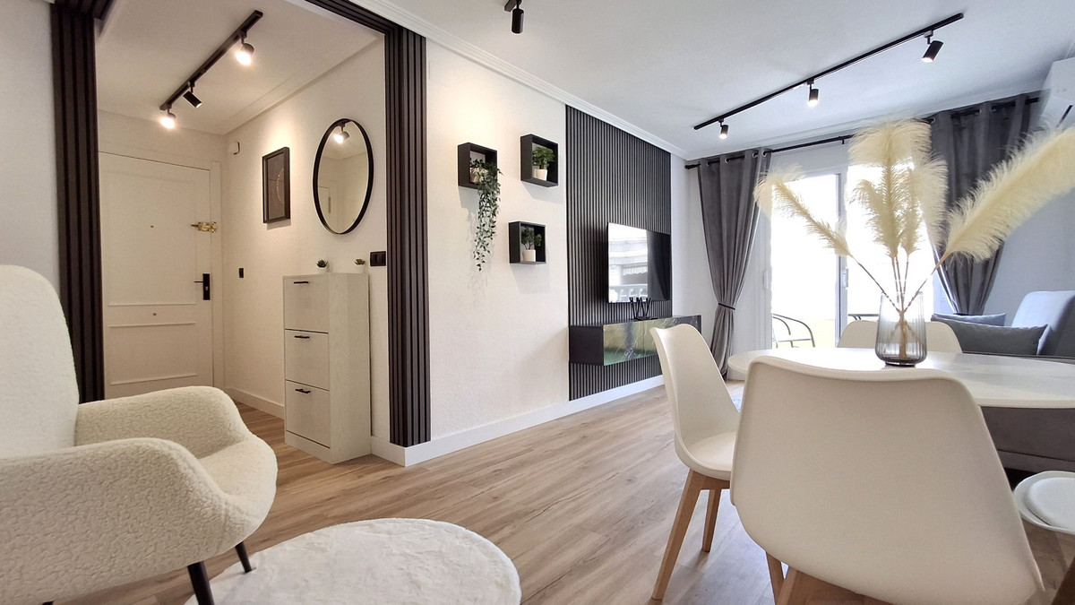 1 Bed Apartment for sale in Torrevieja Costa Blanca, Alicante, Spain