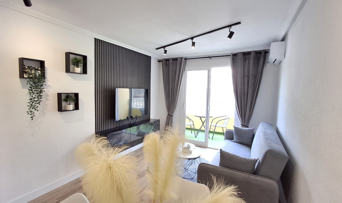 1 Bed Apartment for sale in Torrevieja Costa Blanca, Alicante, Spain