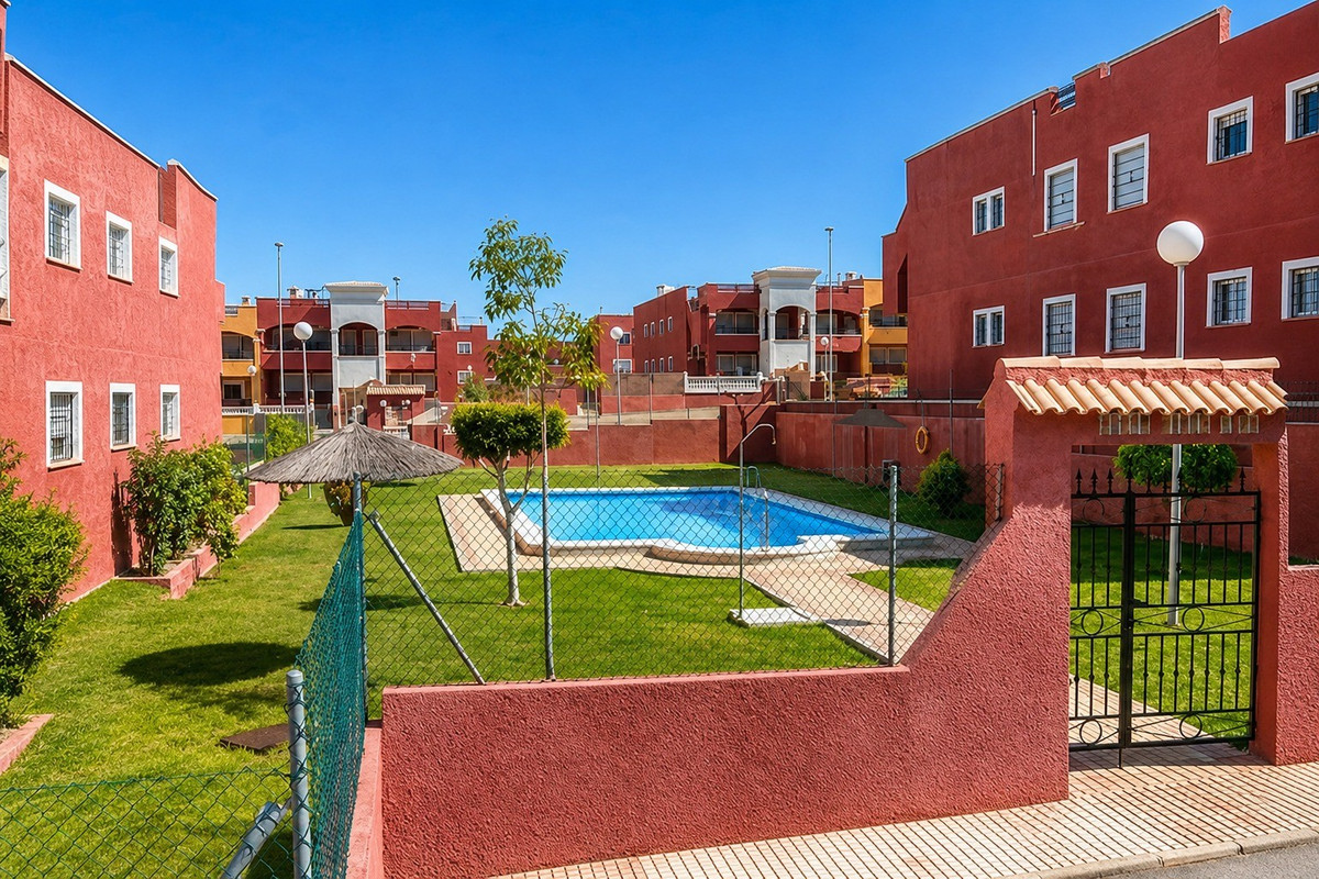 2 Bed Townhouse for sale in Los Altos Costa Blanca, Alicante, Spain