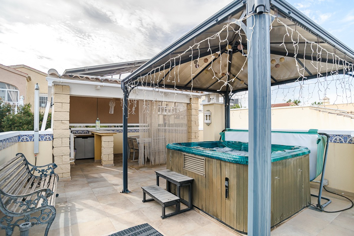 3 Bed Townhouse for sale in San Fulgencio Costa Blanca, Alicante, Spain