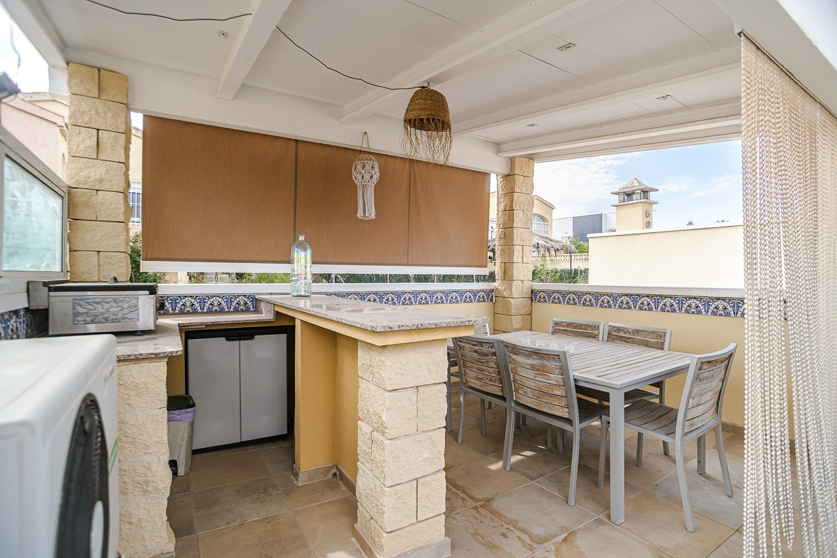 3 Bed Townhouse for sale in San Fulgencio Costa Blanca, Alicante, Spain