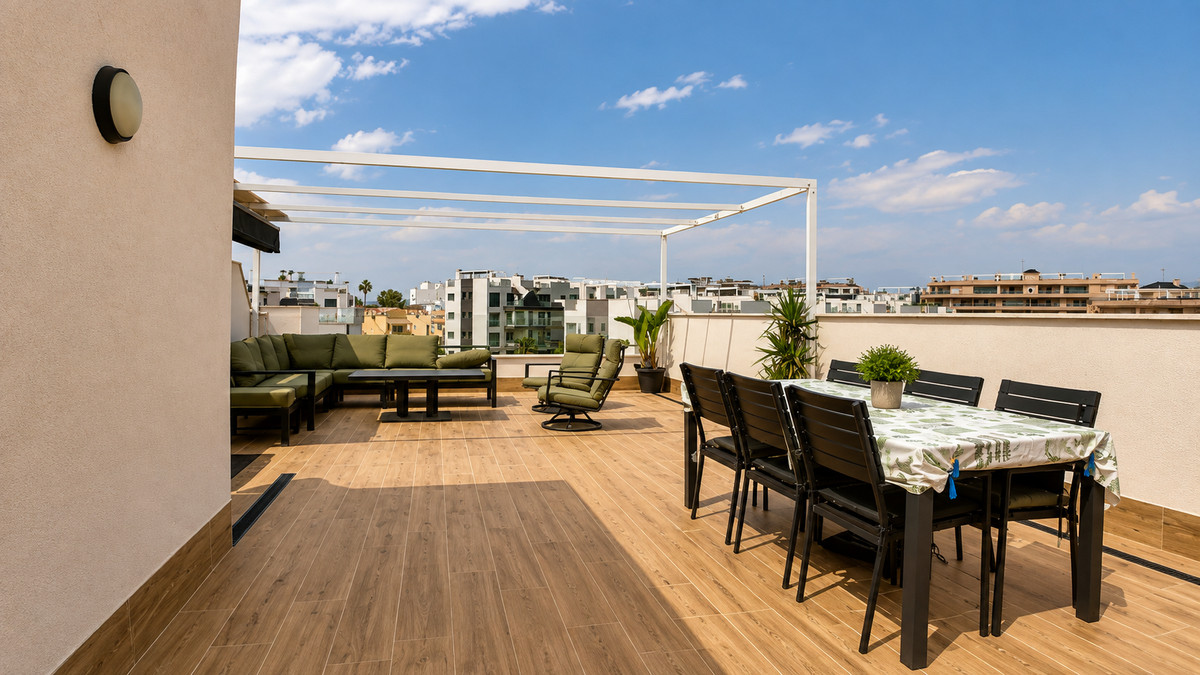 Se vende Ático de 3 dormitorios en Costa Blanca, Alicante, España