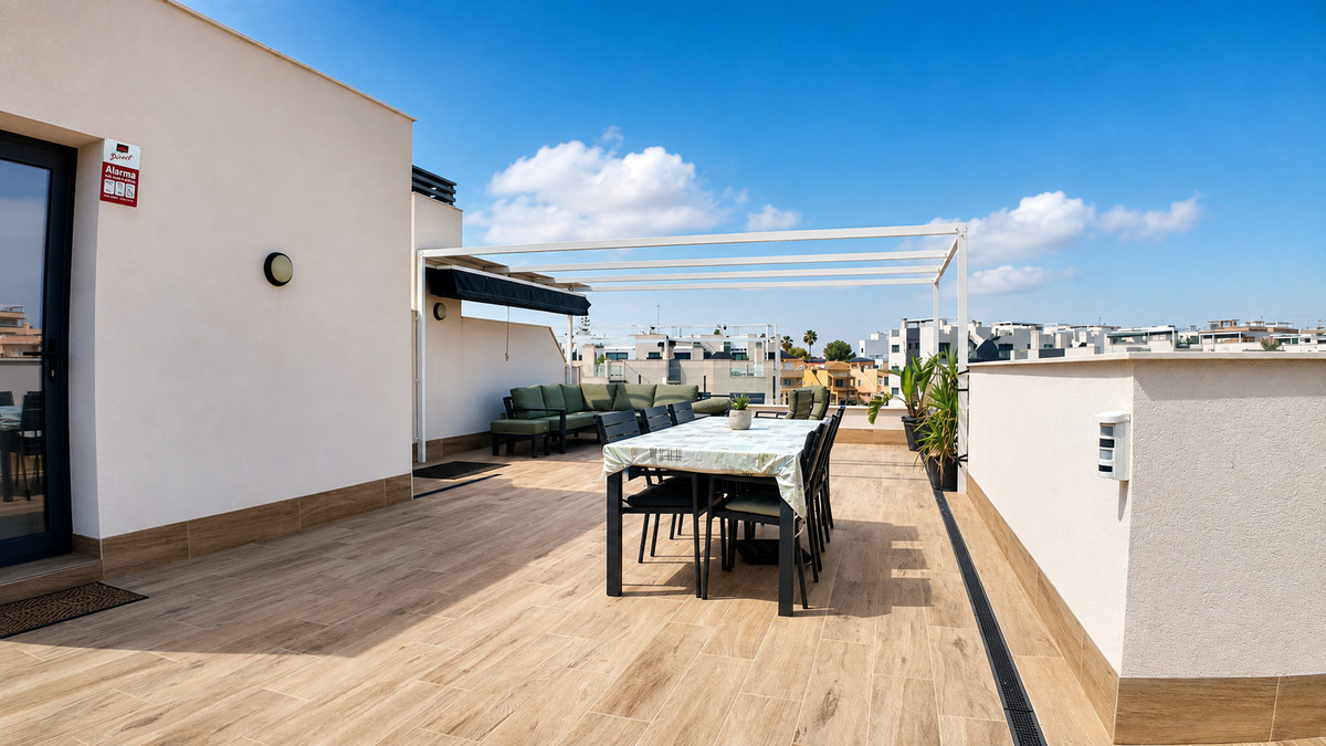 Se vende Ático de 3 dormitorios en Costa Blanca, Alicante, España