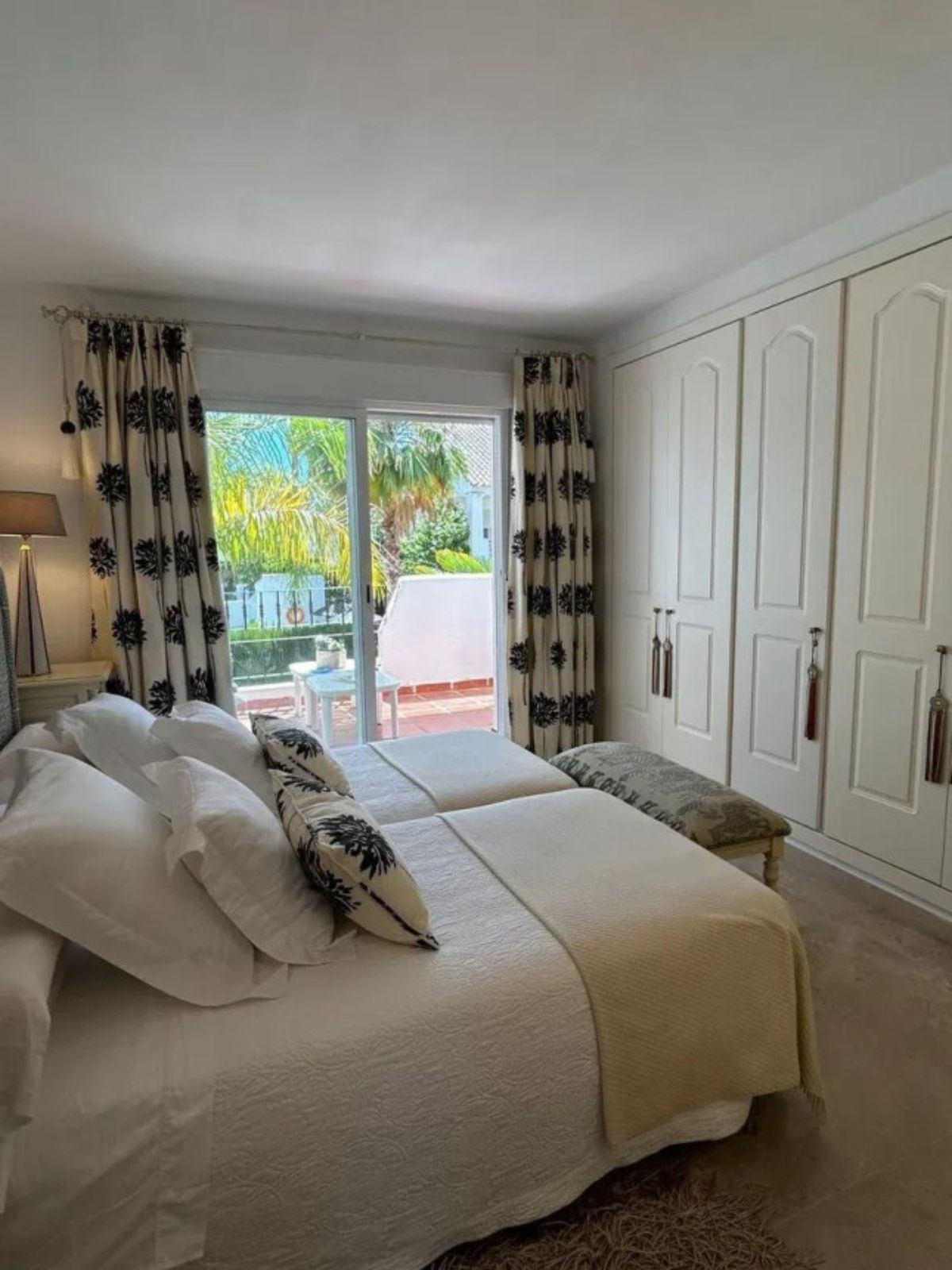 3 Bed Townhouse for sale in Puerto Banús Costa Del Sol, Málaga, Spain