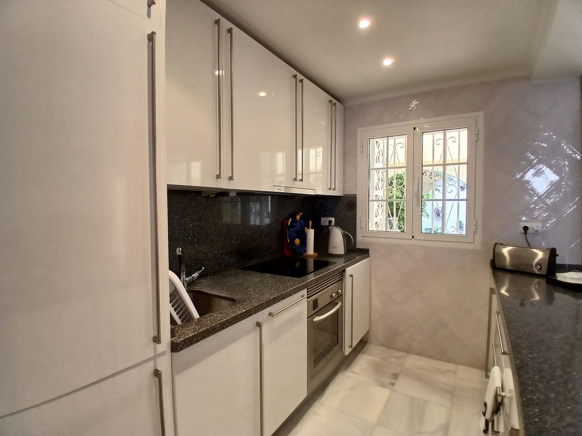 Se vende Adosada de 2 dormitorios en Costa Del Sol, Málaga, España