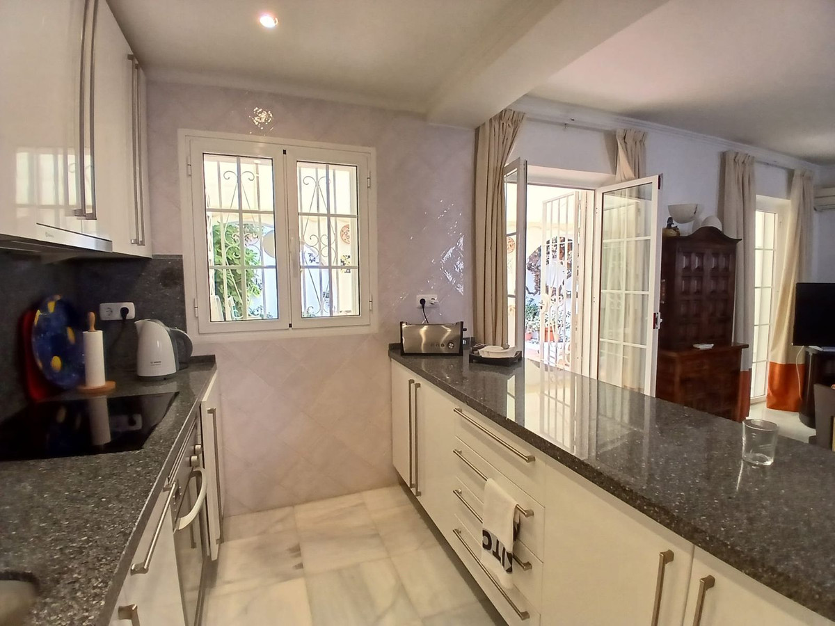 Se vende Adosada de 2 dormitorios en Costa Del Sol, Málaga, España