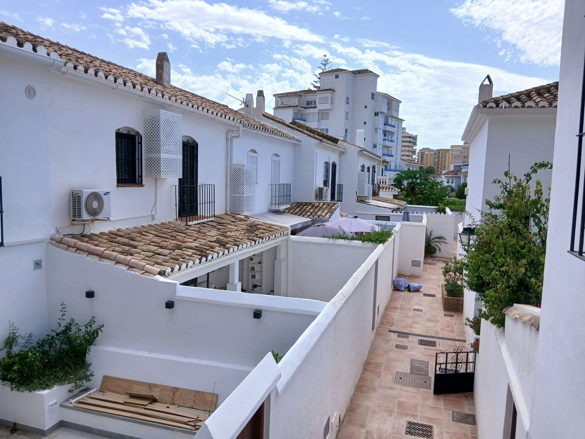 Se vende Adosada de 2 dormitorios en Costa Del Sol, Málaga, España