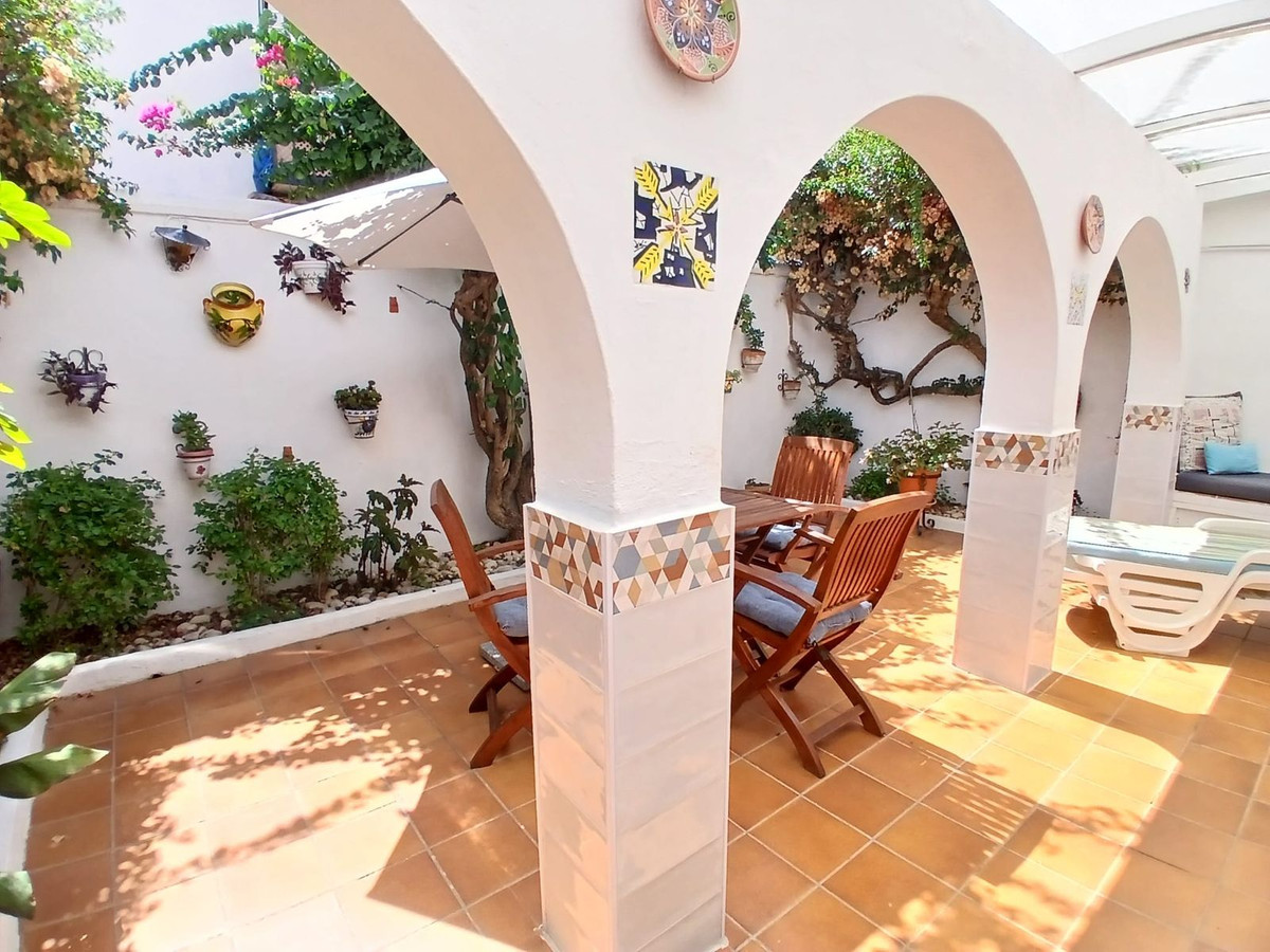 Se vende Adosada de 2 dormitorios en Costa Del Sol, Málaga, España