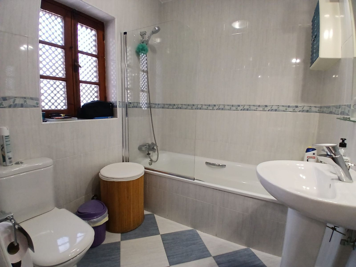 Se vende Adosada de 2 dormitorios en Costa Del Sol, Málaga, España