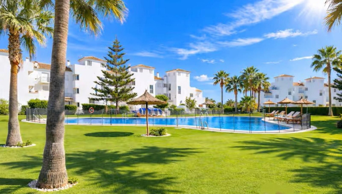 2 Bed Apartment for sale in Manilva Costa Del Sol, Málaga, Spain