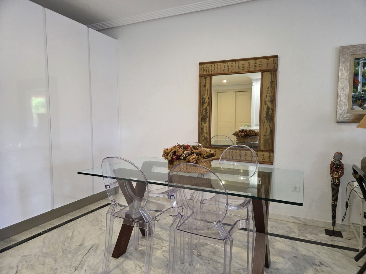 Se vende Apartamento Planta Baja de 2 dormitorios en Costa Del Sol, Málaga, España