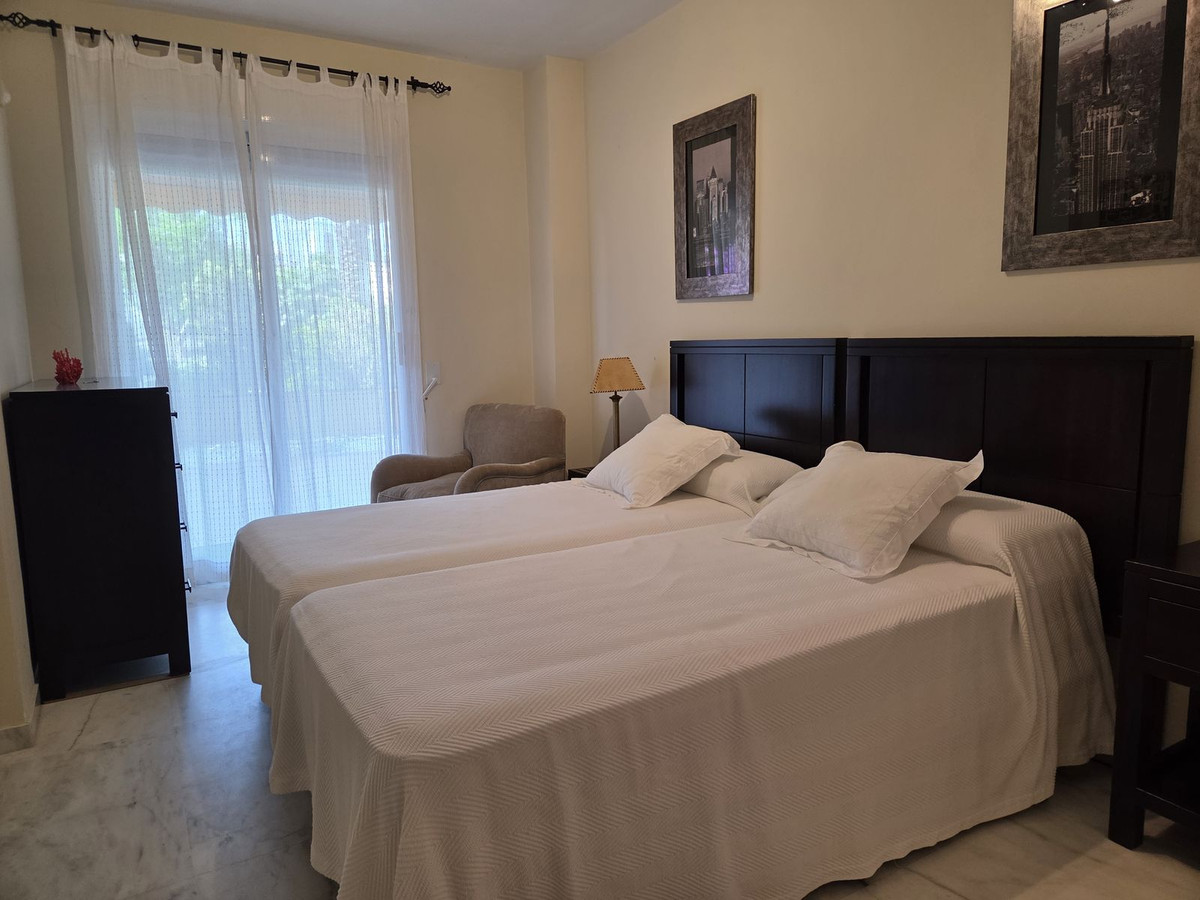 Se vende Apartamento Planta Baja de 2 dormitorios en Costa Del Sol, Málaga, España