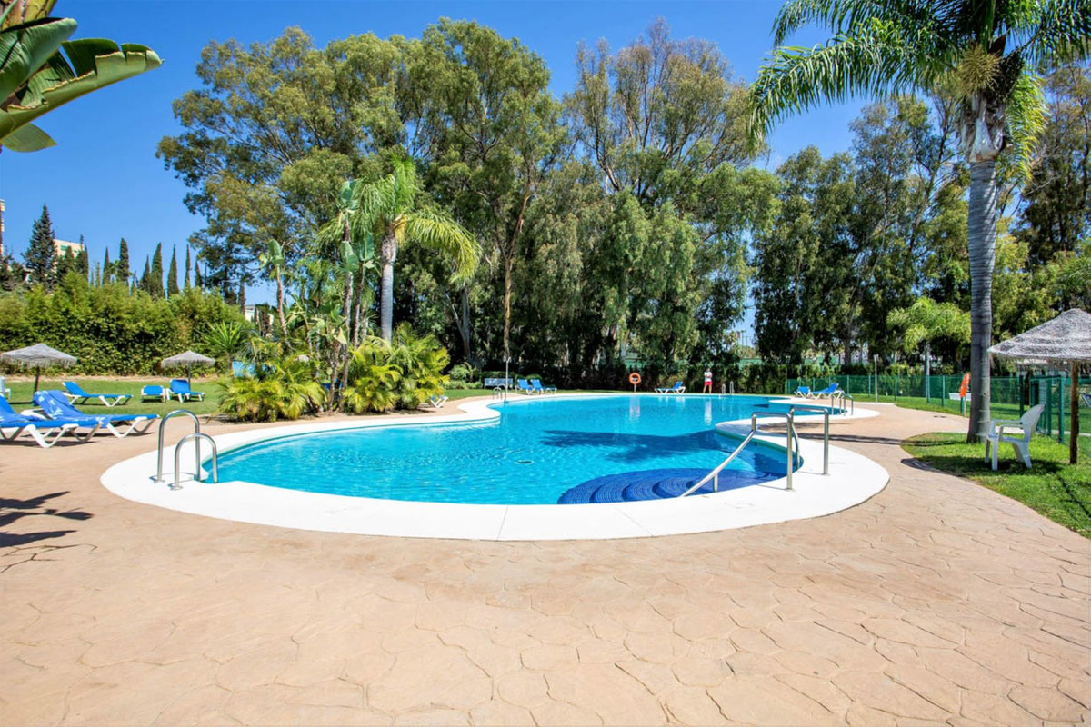Se vende Apartamento Planta Baja de 2 dormitorios en Costa Del Sol, Málaga, España