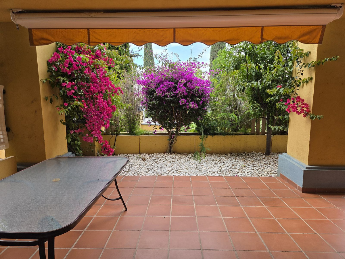 Se vende Apartamento Planta Baja de 2 dormitorios en Costa Del Sol, Málaga, España
