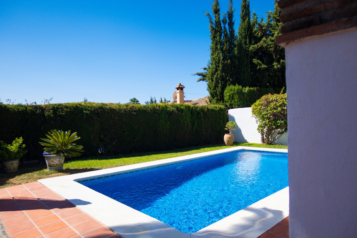 Se vende Villa - Chalet de 3 dormitorios en Costa Del Sol, Málaga, España