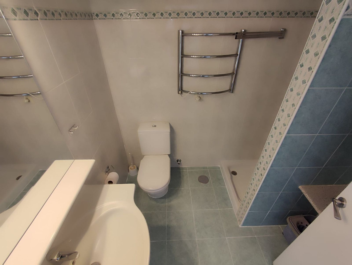 1 Bed Apartment for sale in Fuengirola Costa Del Sol, Málaga, Spain