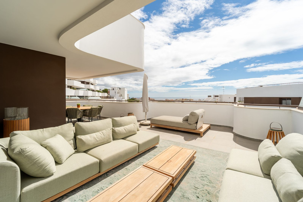 Se vende Apartamento Planta Media de 3 dormitorios en Costa Del Sol, Málaga, España