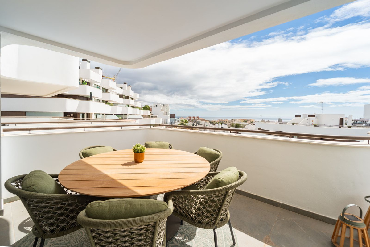 Se vende Apartamento Planta Media de 3 dormitorios en Costa Del Sol, Málaga, España