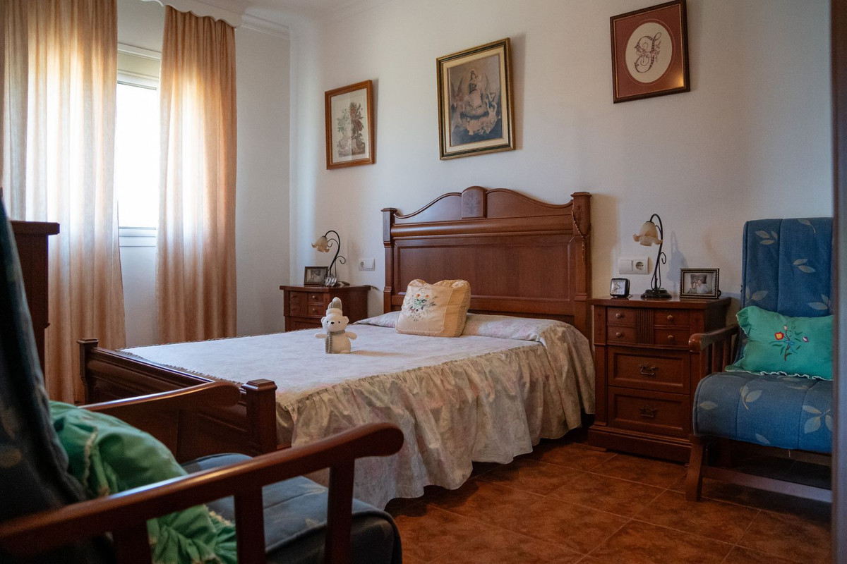 Se vende Finca - Cortijo de 3 dormitorios en Costa Del Sol, Málaga, España