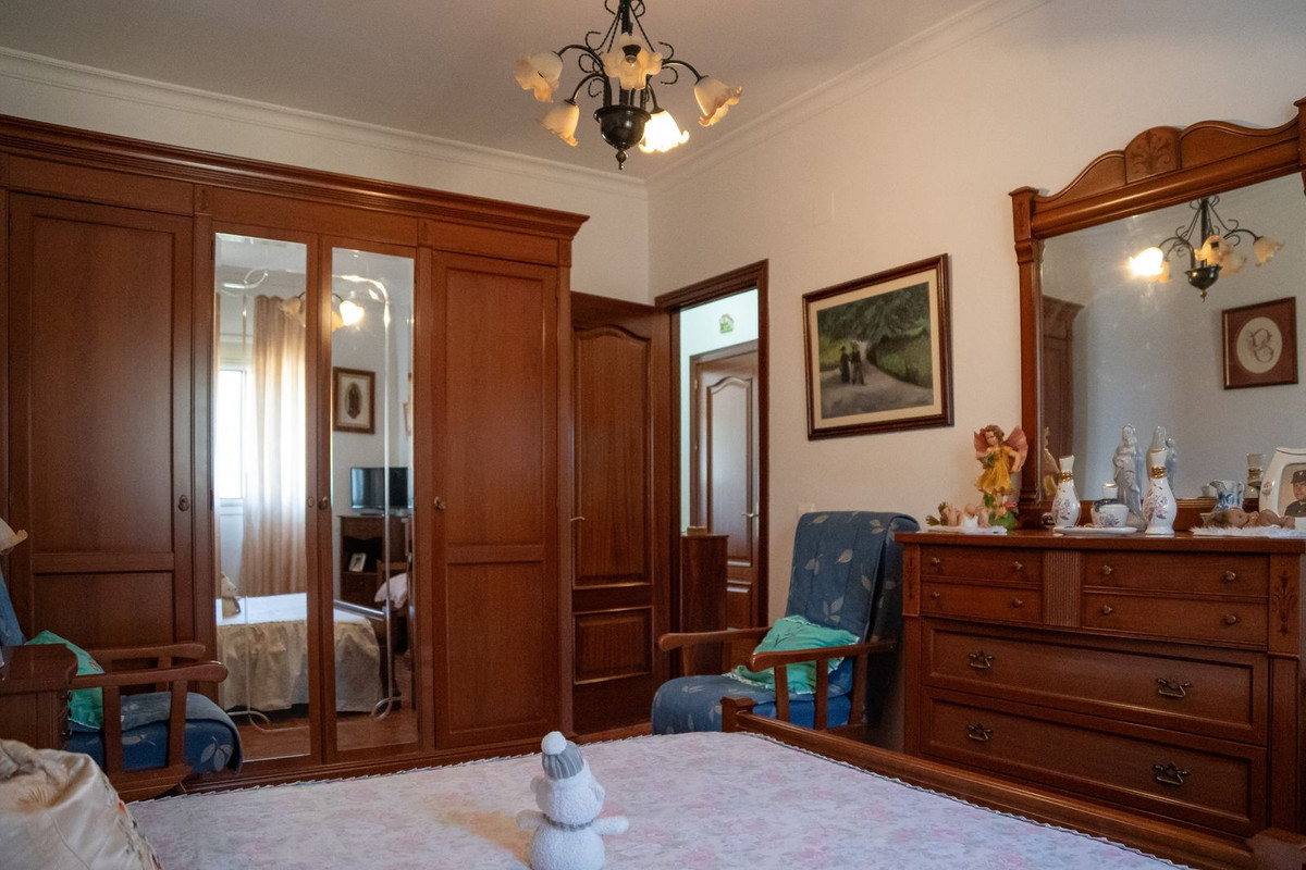 Se vende Finca - Cortijo de 3 dormitorios en Costa Del Sol, Málaga, España