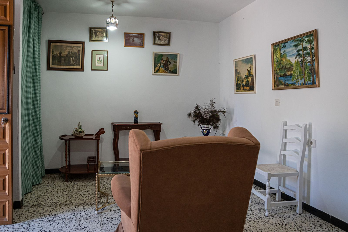 Se vende Finca - Cortijo de 3 dormitorios en Costa Del Sol, Málaga, España