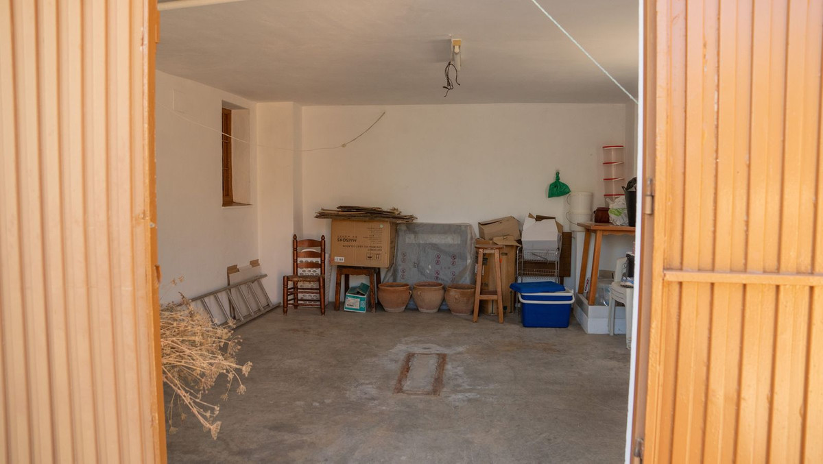 Se vende Finca - Cortijo de 3 dormitorios en Costa Del Sol, Málaga, España