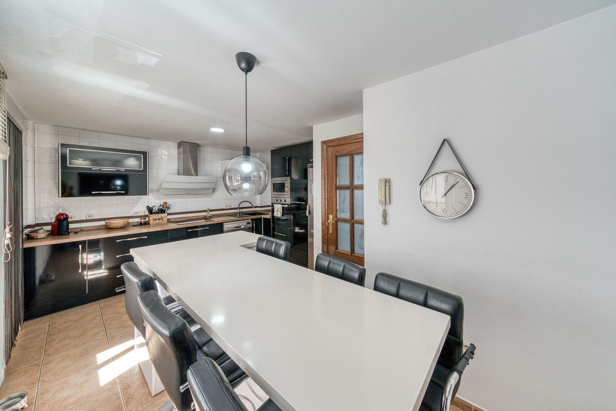 Se vende Adosada de 4 dormitorios en Costa Del Sol, Málaga, España