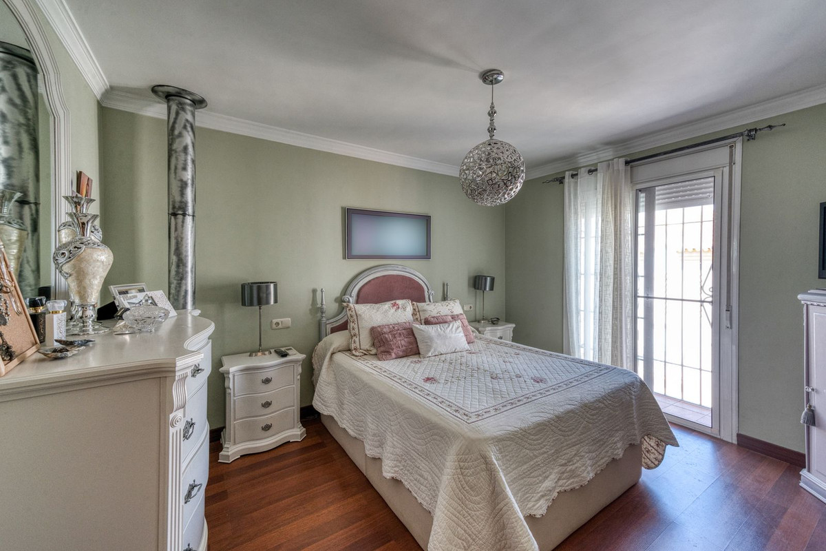 Se vende Adosada de 4 dormitorios en Costa Del Sol, Málaga, España