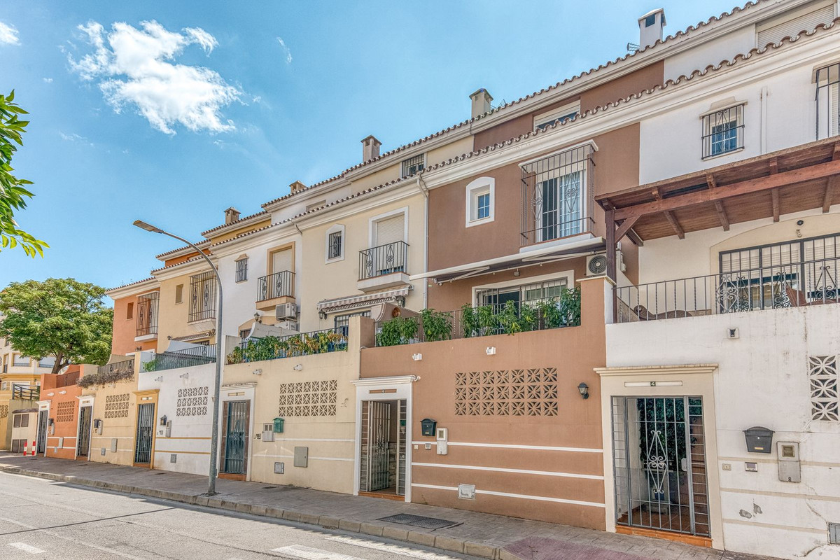 Se vende Adosada de 4 dormitorios en Costa Del Sol, Málaga, España