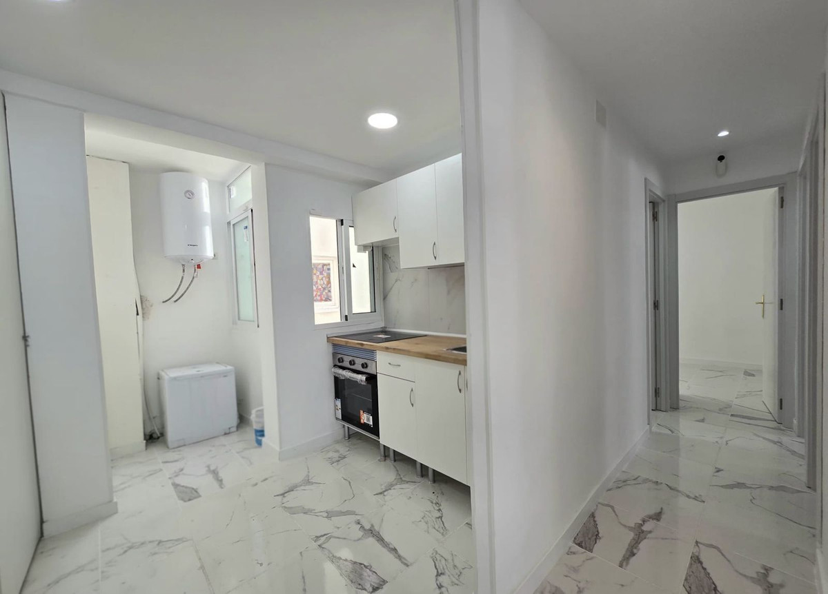 3 Bed Apartment for sale in Torremolinos Costa Del Sol, Málaga, Spain