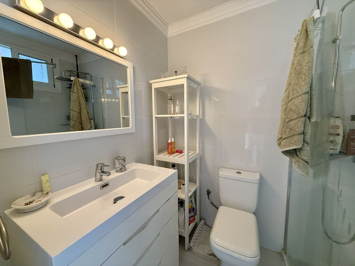 1 Bed Apartment for sale in Marbesa Costa Del Sol, Málaga, Spain