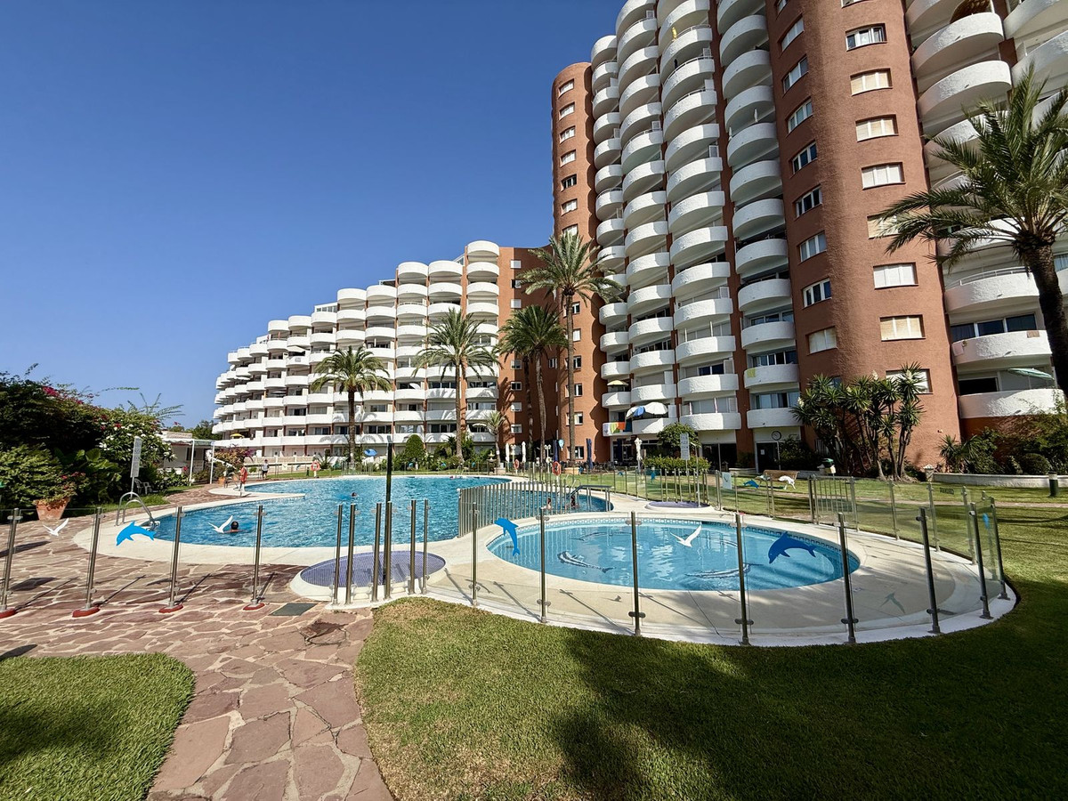 1 Bed Apartment for sale in Marbesa Costa Del Sol, Málaga, Spain