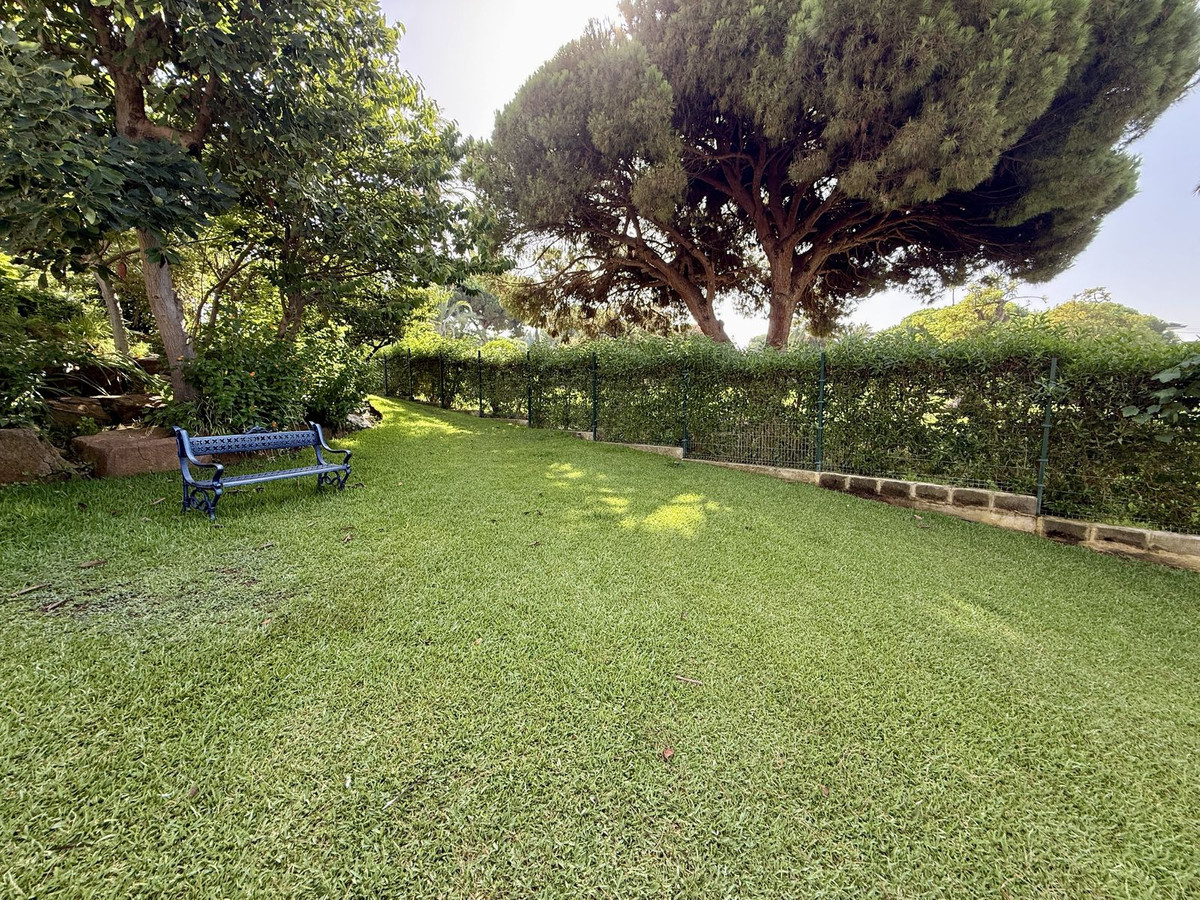 1 Bed Apartment for sale in Marbesa Costa Del Sol, Málaga, Spain