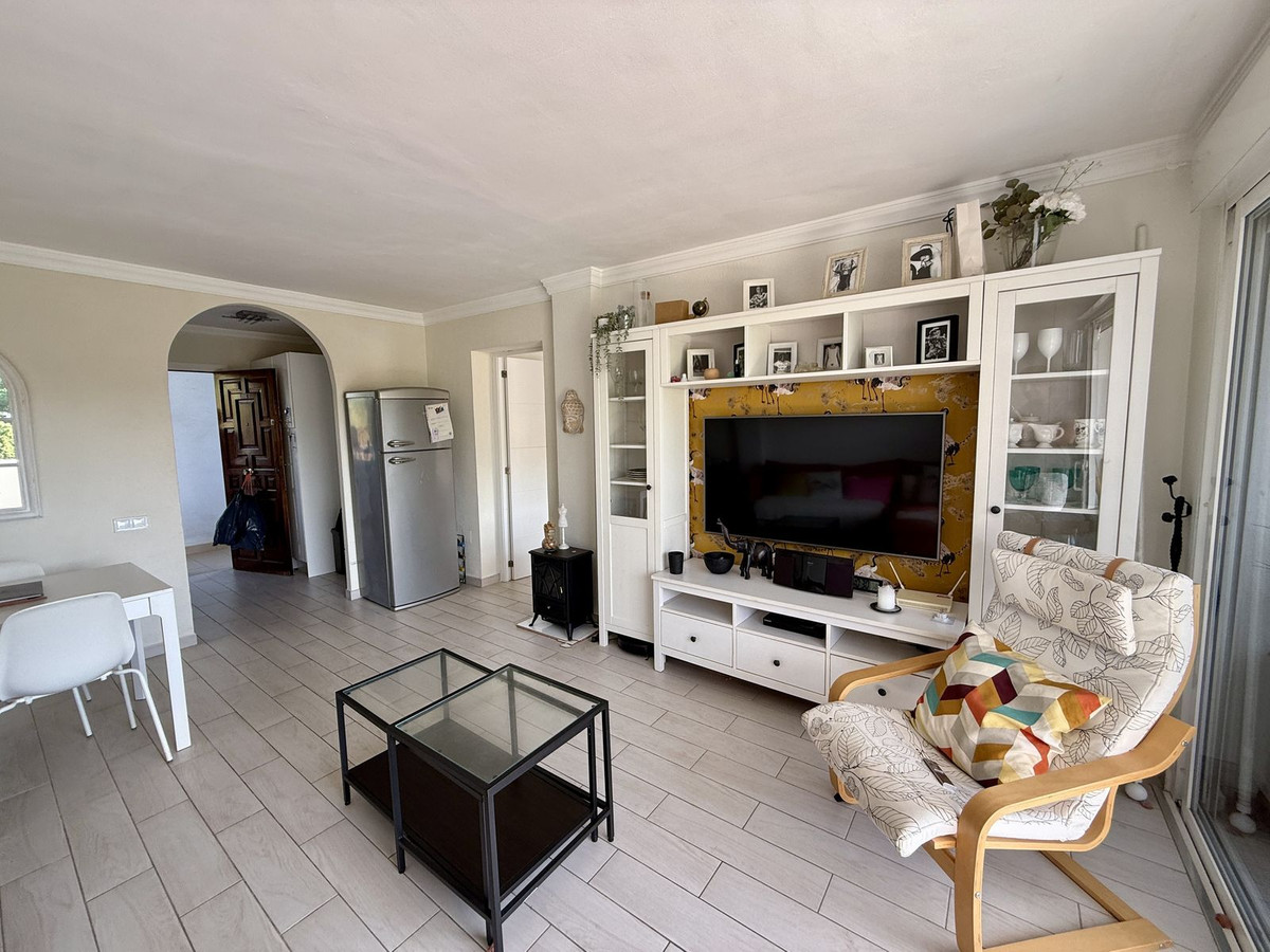 1 Bed Apartment for sale in Marbesa Costa Del Sol, Málaga, Spain