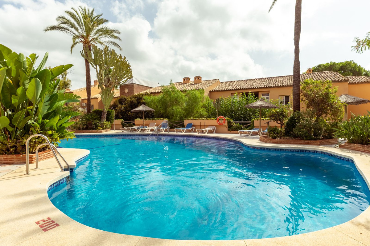 2 Bed Apartment for sale in Mijas Golf Costa Del Sol, Málaga, Spain