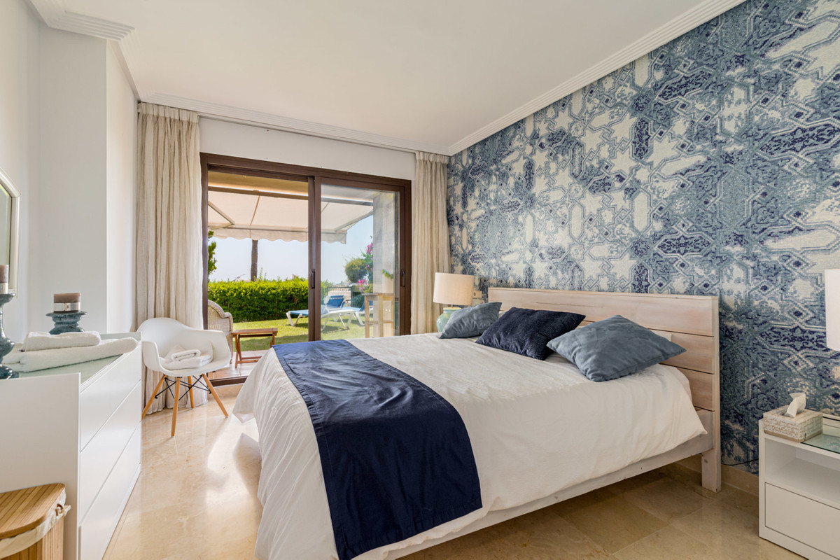 Se vende Apartamento Planta Baja de 3 dormitorios en Costa Del Sol, Málaga, España