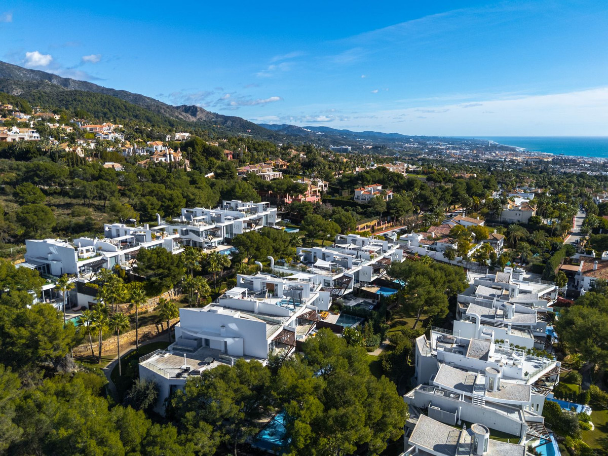 Se vende Pareada de 5 dormitorios en Costa Del Sol, Málaga, España