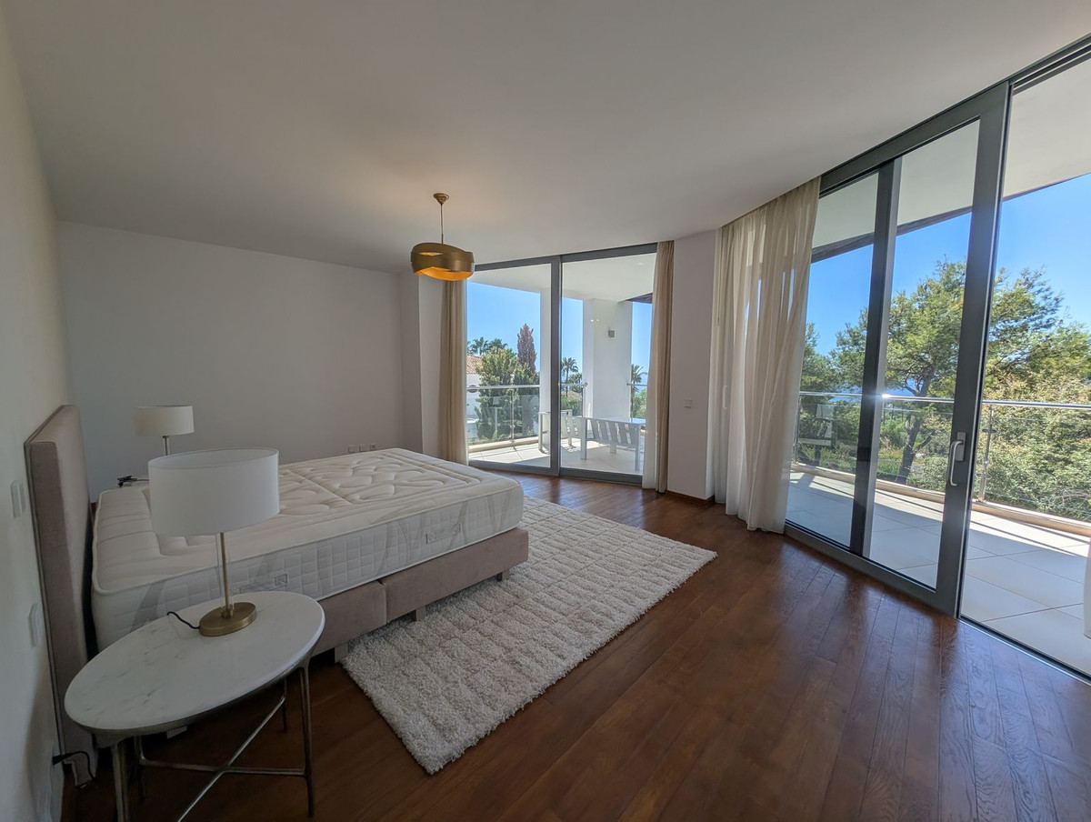 Se vende Pareada de 5 dormitorios en Costa Del Sol, Málaga, España