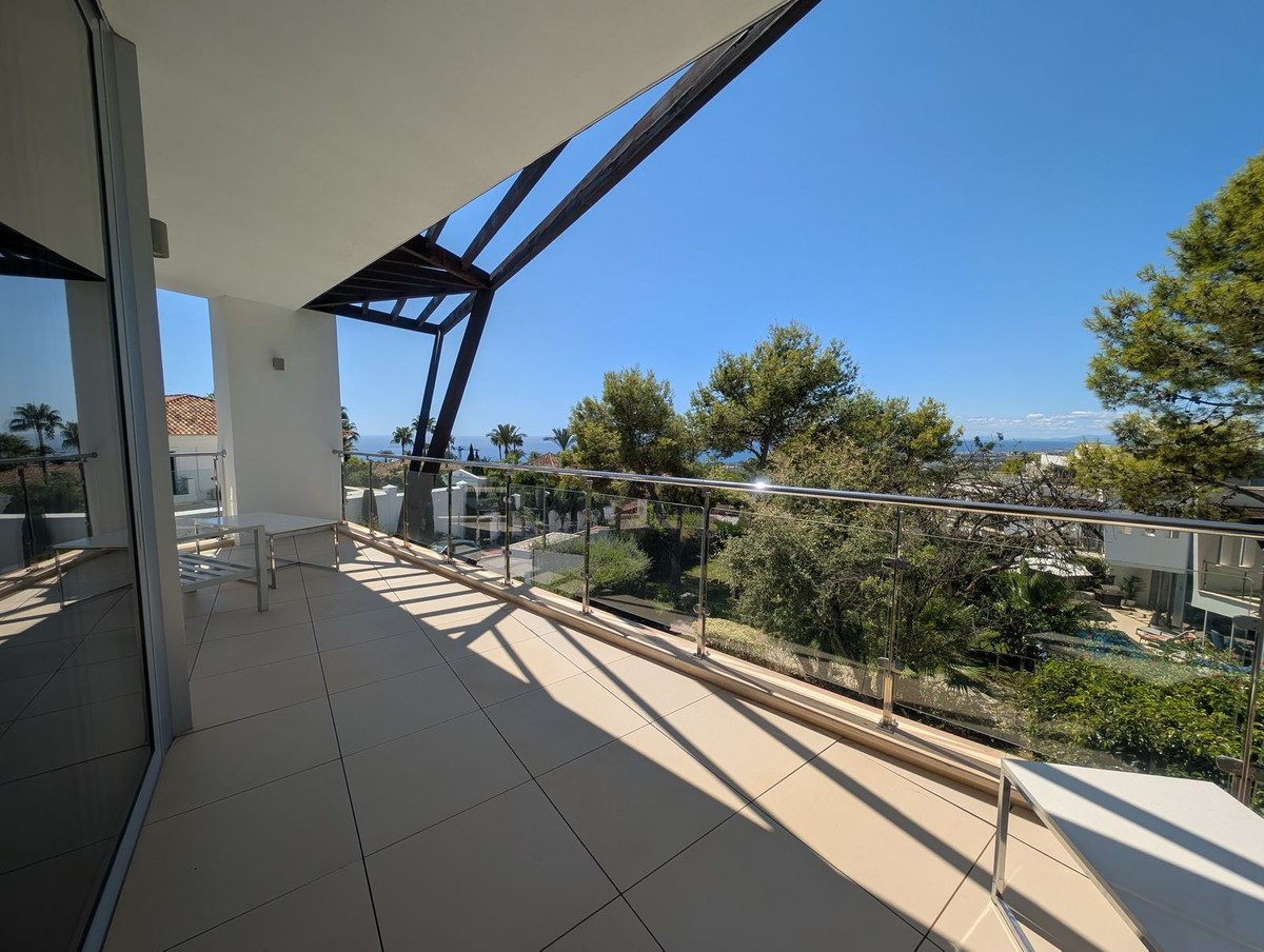 Se vende Pareada de 5 dormitorios en Costa Del Sol, Málaga, España