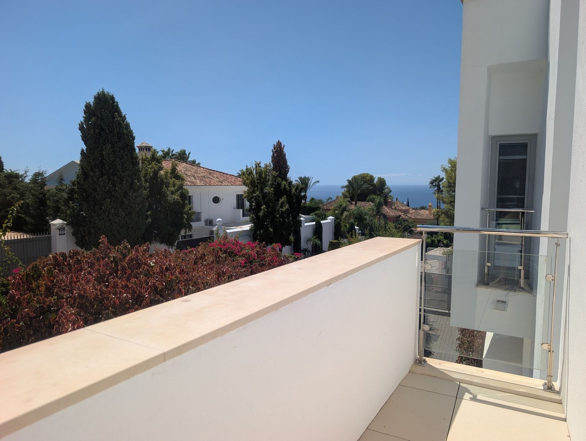 Se vende Pareada de 5 dormitorios en Costa Del Sol, Málaga, España