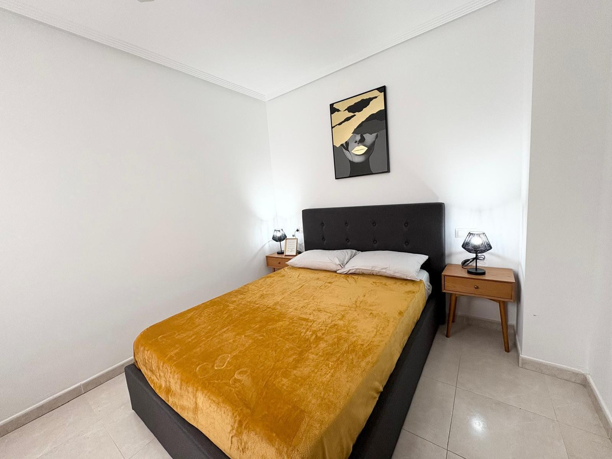 2 Bed Apartment for sale in Torrevieja Costa Blanca, Alicante, Spain